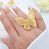 انگشتر پروانه ای