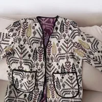 لباس|لباس|تاکستان, |دیوار