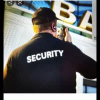 نگهبان شب با جای خواب و استراحت