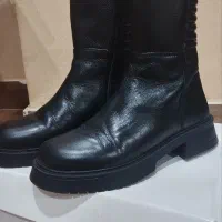 نیم بوت چرم اصل سایز۳۸|کیف، کفش، کمربند|رشت, معلم|دیوار