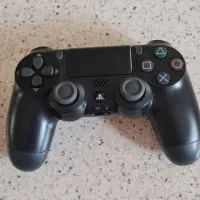 دسته کامپیوتر سونی ps4