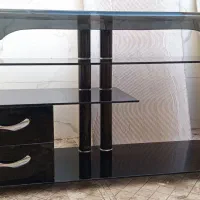 میز تلویزیون شیشه ای