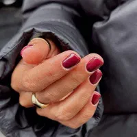 استخدام دستیار ناخنکار