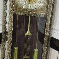 ساعت برنز ایستاده