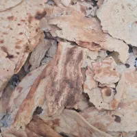نون خشک خشک