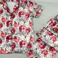 ست لباس خواب ساتن ست تاپ شلوارک ساتن