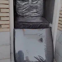 به دلیل جابه جایی تجهیزات ارایشگاه بفروش میرسد