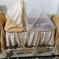 گهواره خوشگل برقی تمیز وباطری خور