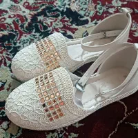 کفش کاملانو  ،پوشیده نشده