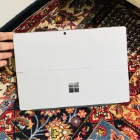 سرفیس پرو۴ نسل۶ / i5-6300U /با شارژر ‌وکیبورد سالم
