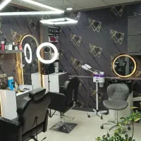 به یک آرایشگر ماهر یا نیمه ماهر نیازمندیم