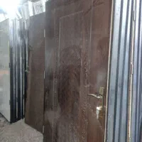 ساخت و نصب درب چوبی وضد آب