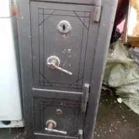 گاو صندوق|دفتر کار|لنگرود, |دیوار