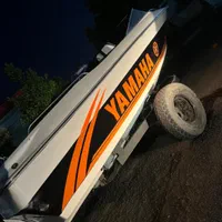 نصب برچسب قایق