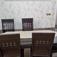 میز غذاخوری و صندلی