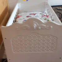 تخت کودک|تخت و صندلی بچه|قم, شهر قائم|دیوار