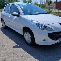 پژو 207 مدل 1404 دنده بیرنگ کم کارکرد 8000 km
