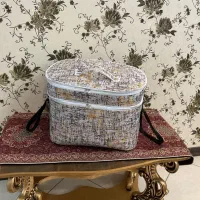 باکس مسافرتی