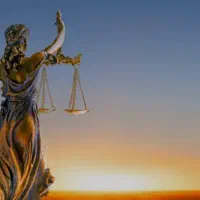 وکیل تخصصی تغییر نام،چک،سفته و تصادفات رانندگی