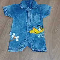 لباس نوزادی تن یک تا ۲ ماهه