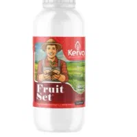 قبل از تورم شکوفه ها حتما باید تغذیه کنی