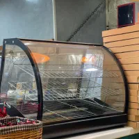 قفسه سوپر مارکت و کافه شکلات