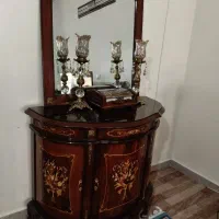 آینه و کنسول