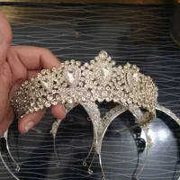 لباس عروس و تاج عروس فوری|لباس|خرمآباد, |دیوار