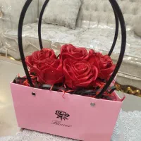 کادو روز مادر یا زن  گل روز جاودانه