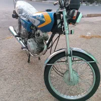 125