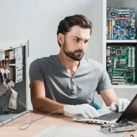 خدمات کامپیوتر و شبکه در محل