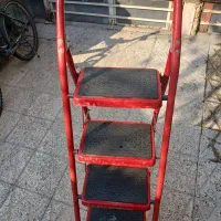 نردبان ۴ پله|ابزارآلات|ری, علایین|دیوار