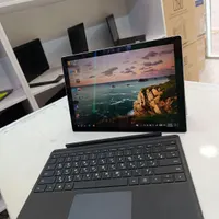 سرفیس لپتاپ