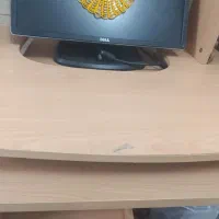 میز کامپیوتر کاملا سالم|میز تحریر و کامپیوتر|اردکان, |دیوار