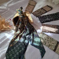 شال و روسری گَرین دخت