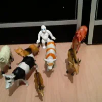 مجموعه حیوانات اسباب بازی