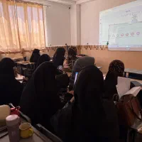 خدمتکار خدمه نظافتچی خانم