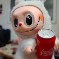 لبوبو درحد انباکس کوکا کولا