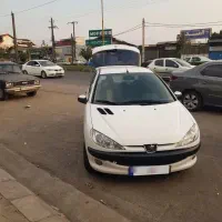 پژو ۲۰۶ مدل ۹۸ بیرنگ و بی ضربه و بسیار تمیز در حد