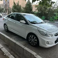هیوندا اکسنت بلو|خودرو سواری و وانت|تهران, درختی|دیوار