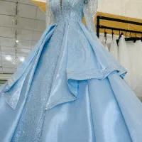 لباس عقد کاملا نو و تن نخورده