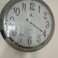 ساعت دیواری