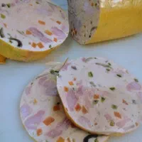 سوسیس، کالباس، خمیر پیتزا..خانگی|خوردنی و آشامیدنی|تهران, افسریه شمالی|دیوار