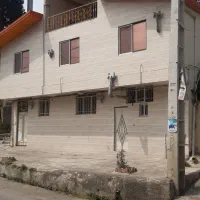 آپارتمان سه طبقه