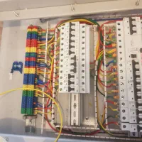 خدمات برق صنعتی|خدمات پیشه و مهارت|اصفهان, مفتح|دیوار