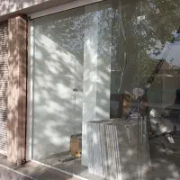 درب شیشه سکوریت ۱۰ میل، ۳ لنگه نو، استفاده نشده