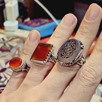 انگوشتر عقیق پرتقالی لانه زنبوری معدنی دستساز