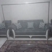 رگال لباس|بندرخت و رخت‌آویز|رشت, کوی فکوری|دیوار