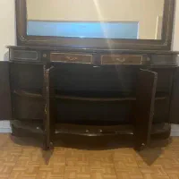 آئینه کنسول(بوفه) شیک و تمیز 2 کشو دو طبقه و 4 کمد|بوفه، ویترین، کنسول|تهران, مرزداران|دیوار