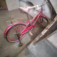 دوچرخه دخترانه